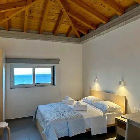 Pasithea Aparthotel
