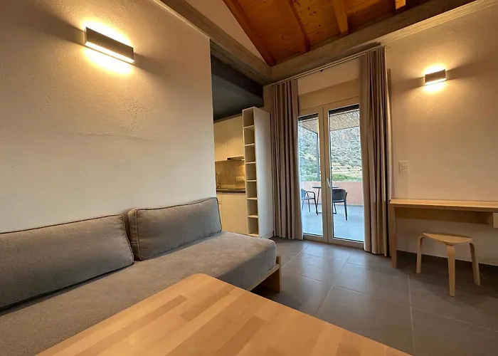 Pasithea モネンバシア