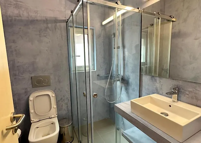 Pasithea Aparthotel 4*